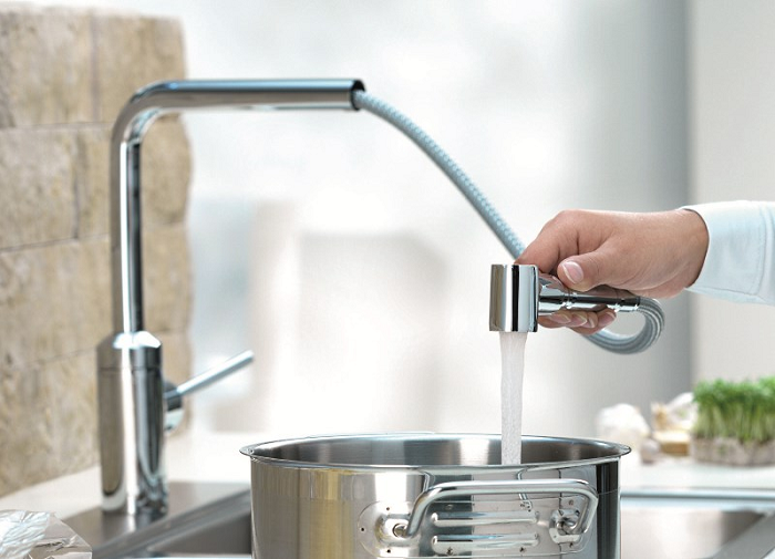 Змішувач із висувним душем Змішувач із висувним душем